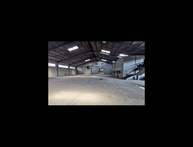 2,357M² WAREHOUSE TO LET IN ROSSBURGH